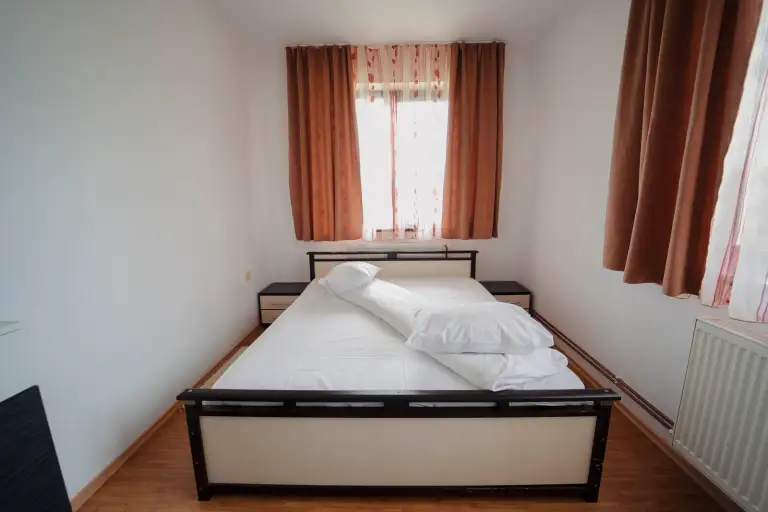 Camera 1 2